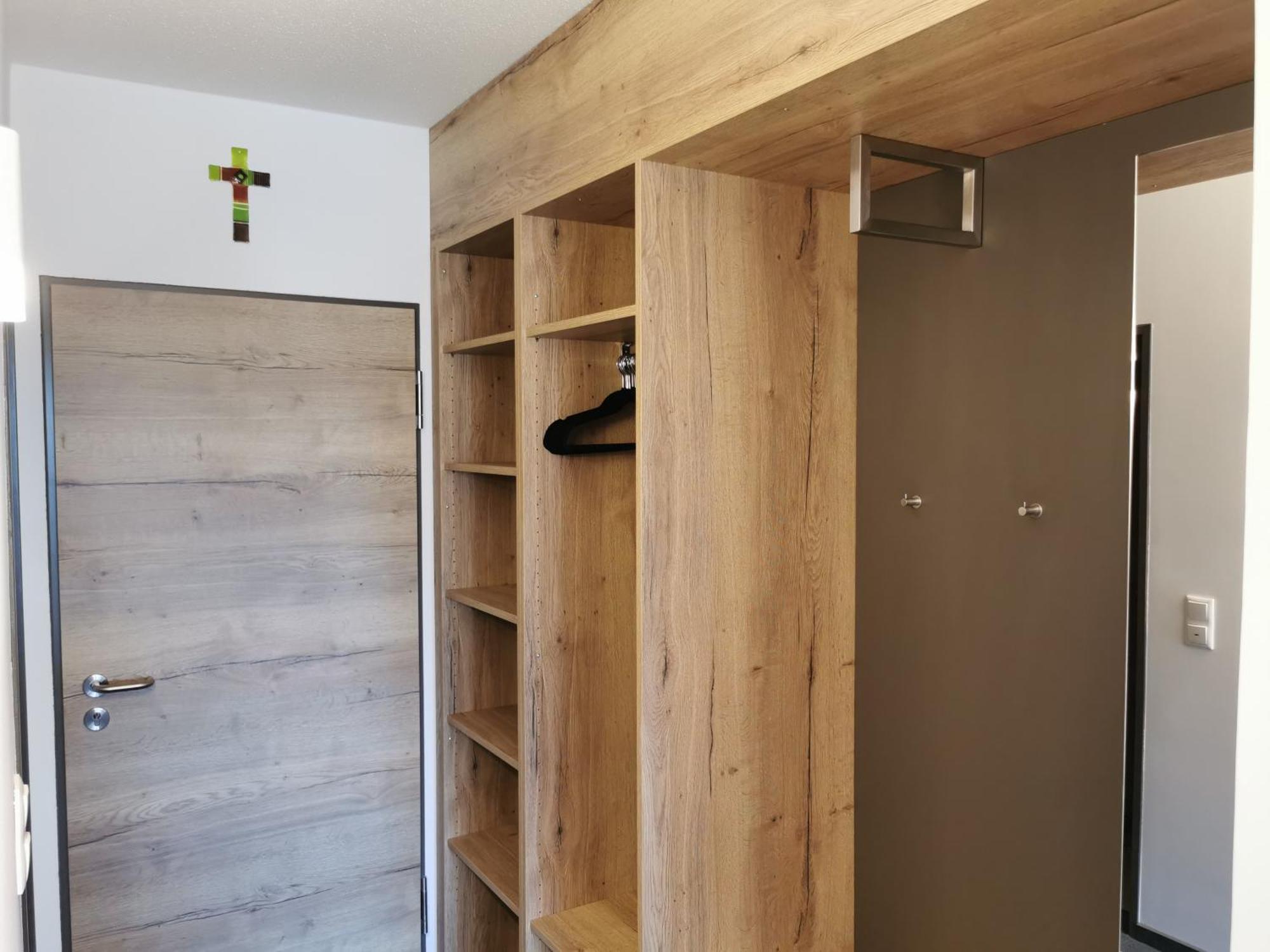 Hotel Am Regenbogen Кам Екстериор снимка