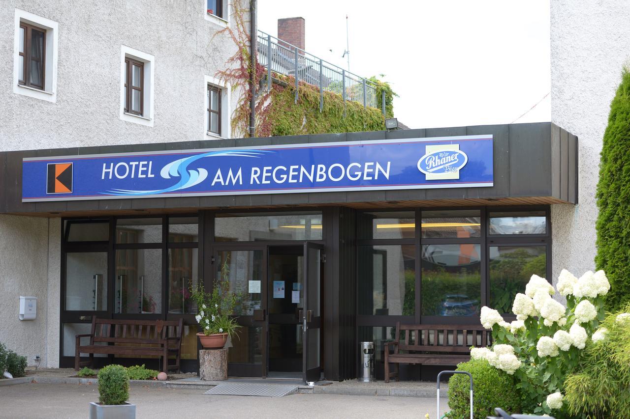 Hotel Am Regenbogen Кам Екстериор снимка